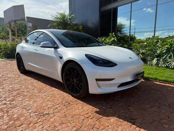 TESLA MODEL 3 ELÉTRICO AWD LONG RANGE PERFORMANCE